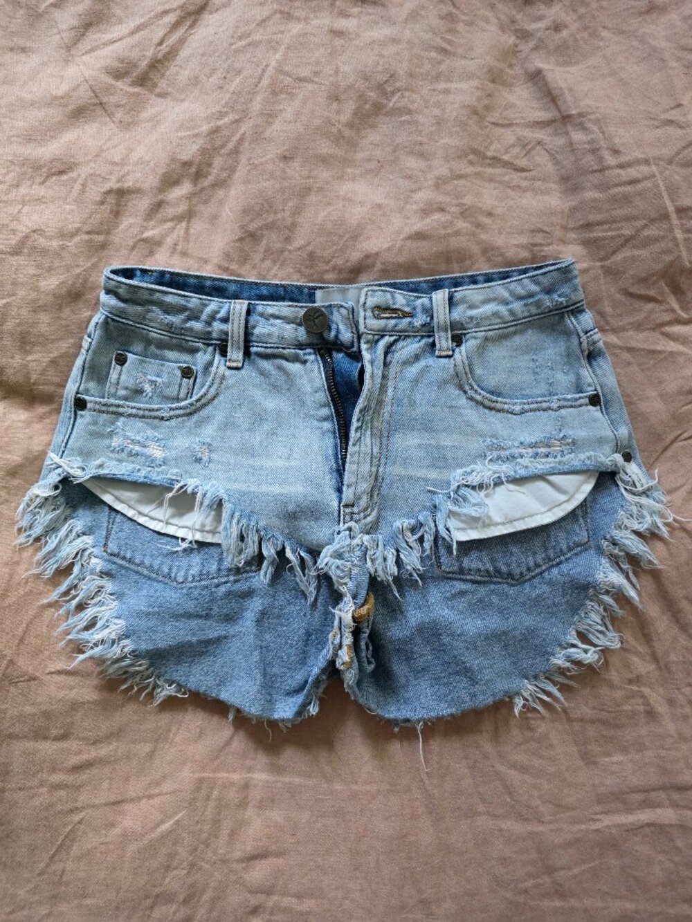 One Teaspoon Shorts Size 25